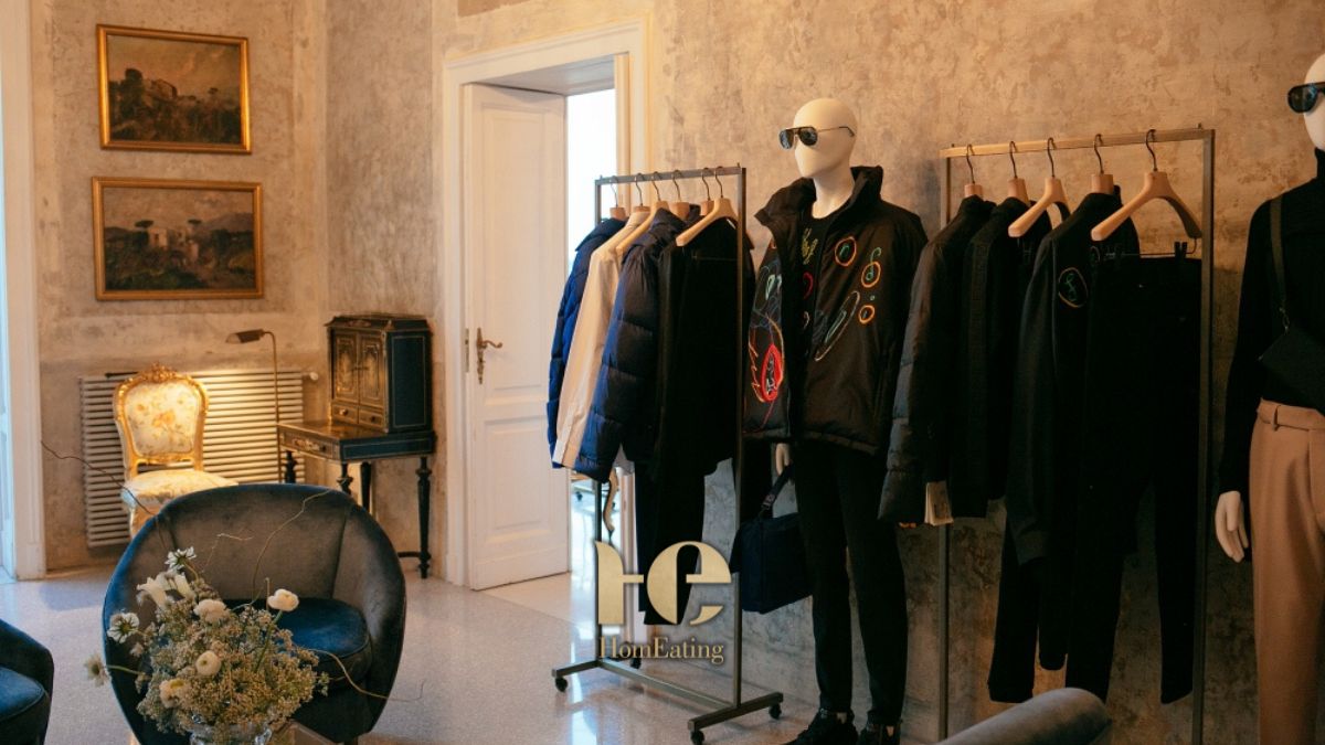 Interno del Temporary Shop di Fendi.